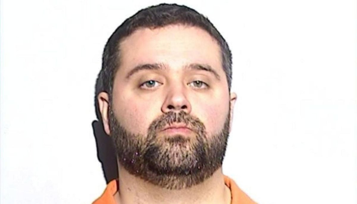 Surgeon faces prison for forcing abortion drugs on pregnant partner