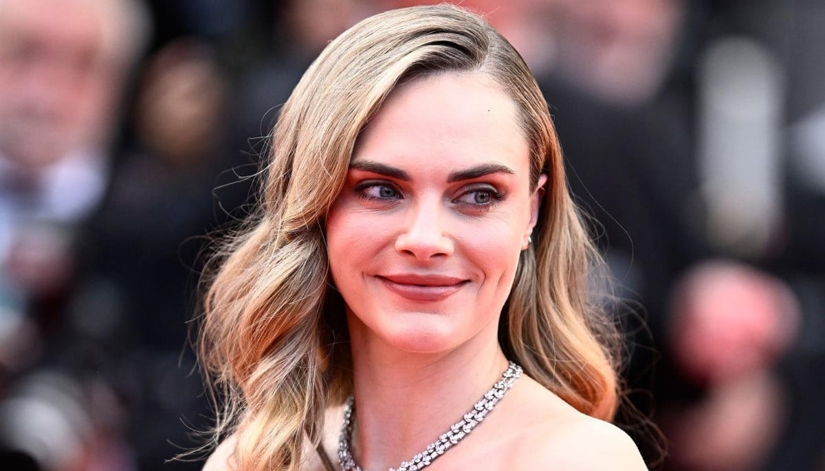 Cara Delevingne teases new songs as she confirms headline music tour