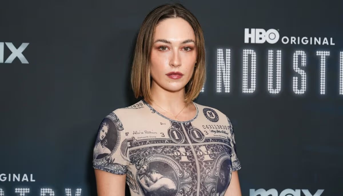 Elsie Hewitt faces pushback after claiming she’s raising daughter alone