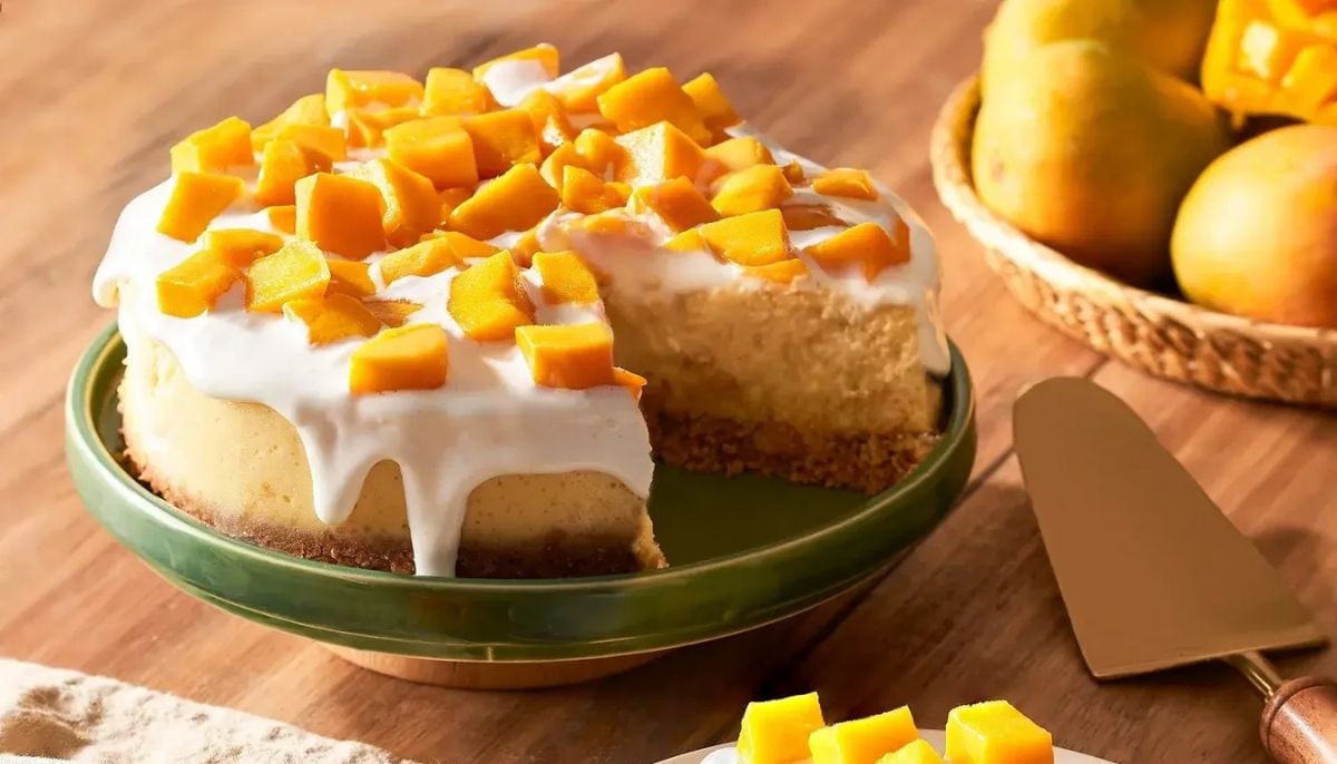 Beat the summer heat with this guilt-free no-bake mango cheesecake that takes just 20 minutes