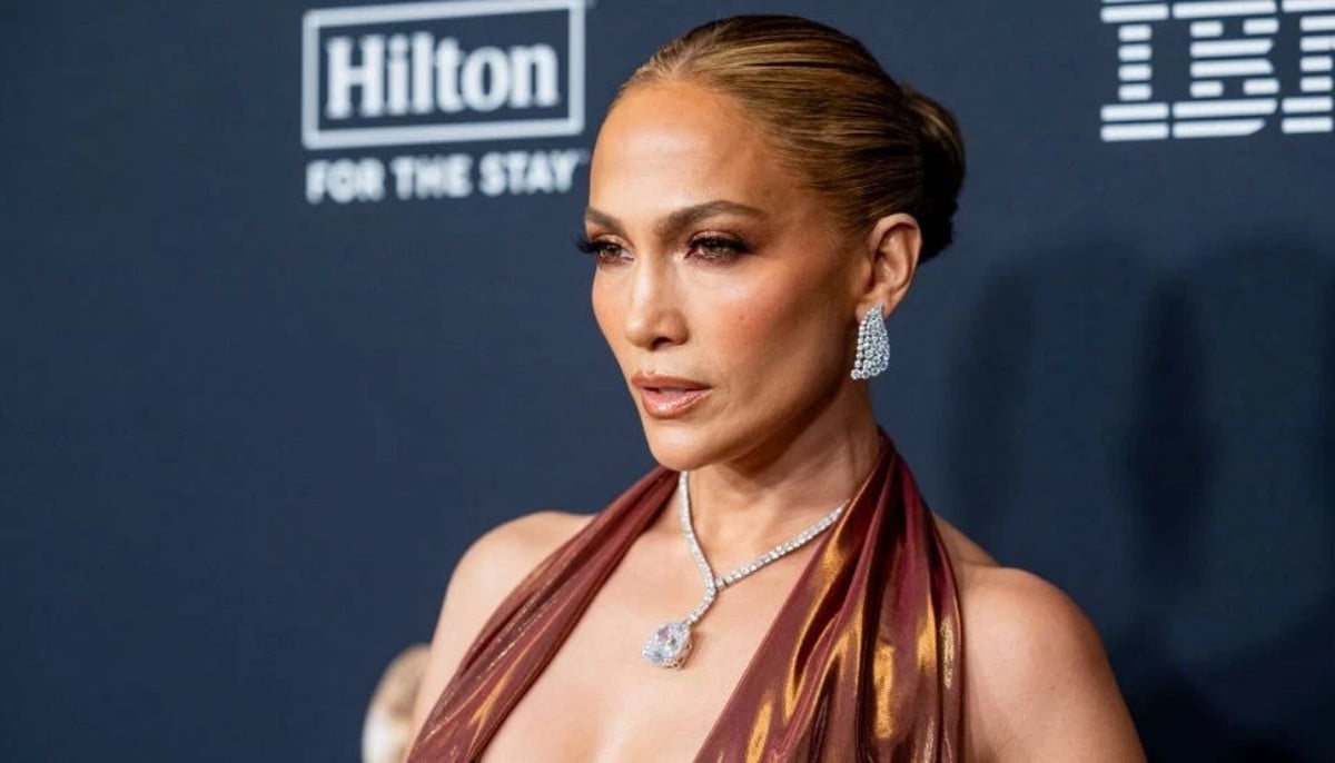 Jennifer Lopez turns the page after Ben Affleck split with new home move