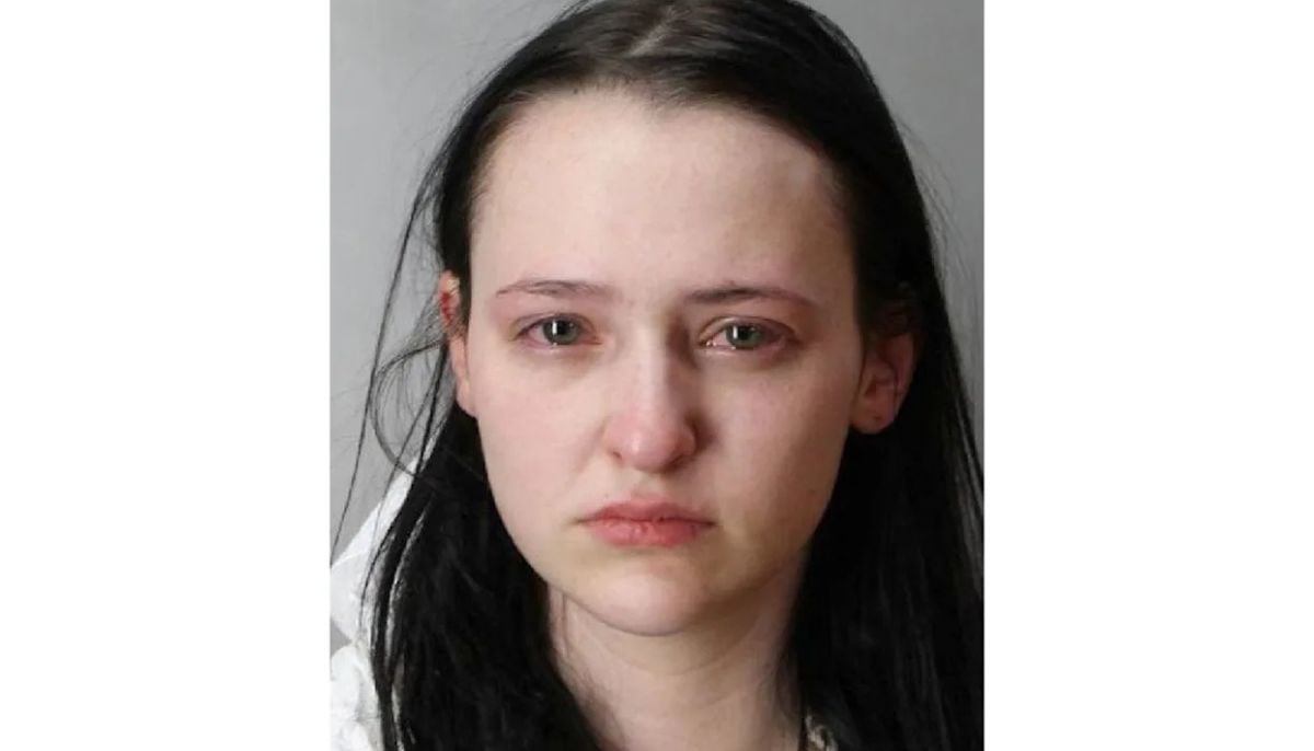 New York woman charged with murder after stabbing sleeping man