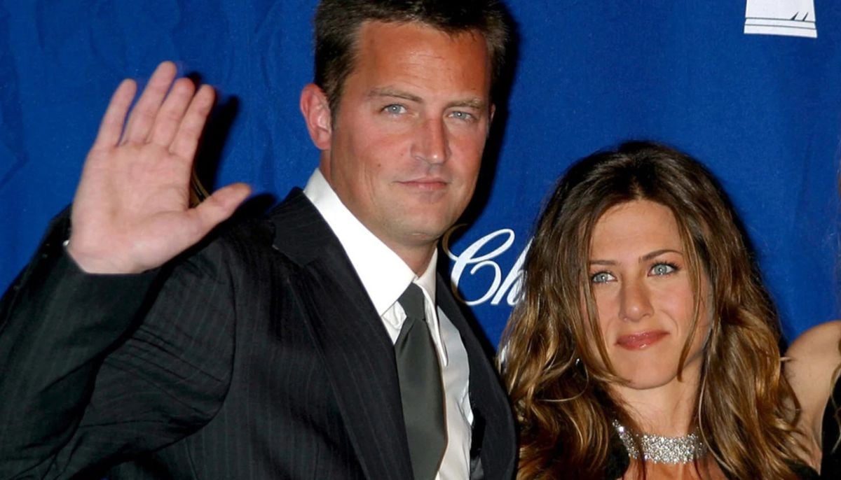 Jennifer Aniston&amp;apos;s handwritten note to Matthew Perry pulled from Dallas auction