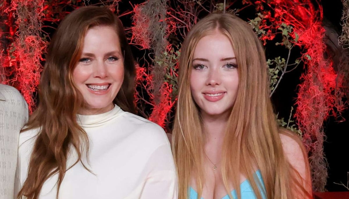 Amy Adams’ daughter goes viral over Scarlett Johansson resemblance