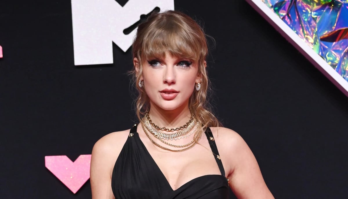 Taylor Swift adds another streaming achievement with new soundtrack single