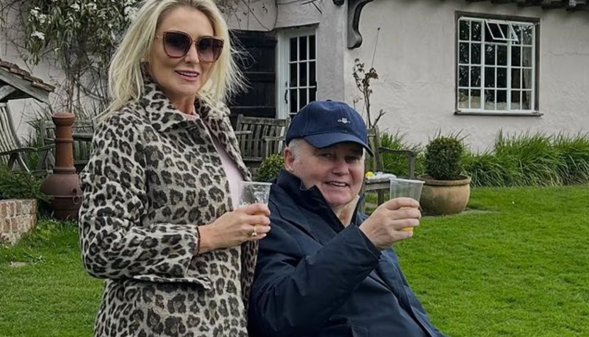 Eamonn Holmes smiles with partner Katie in first photo since April stroke