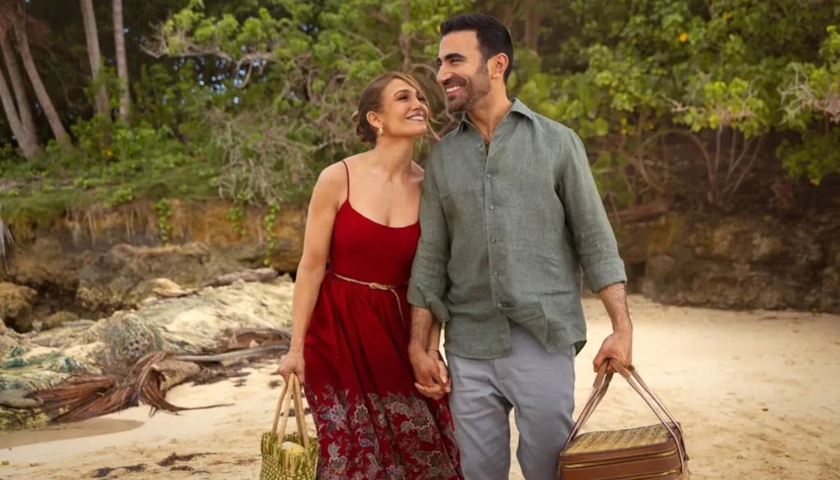 Jennifer Lopez risked a wardrobe malfunction in a beach scene with Brett Goldstein