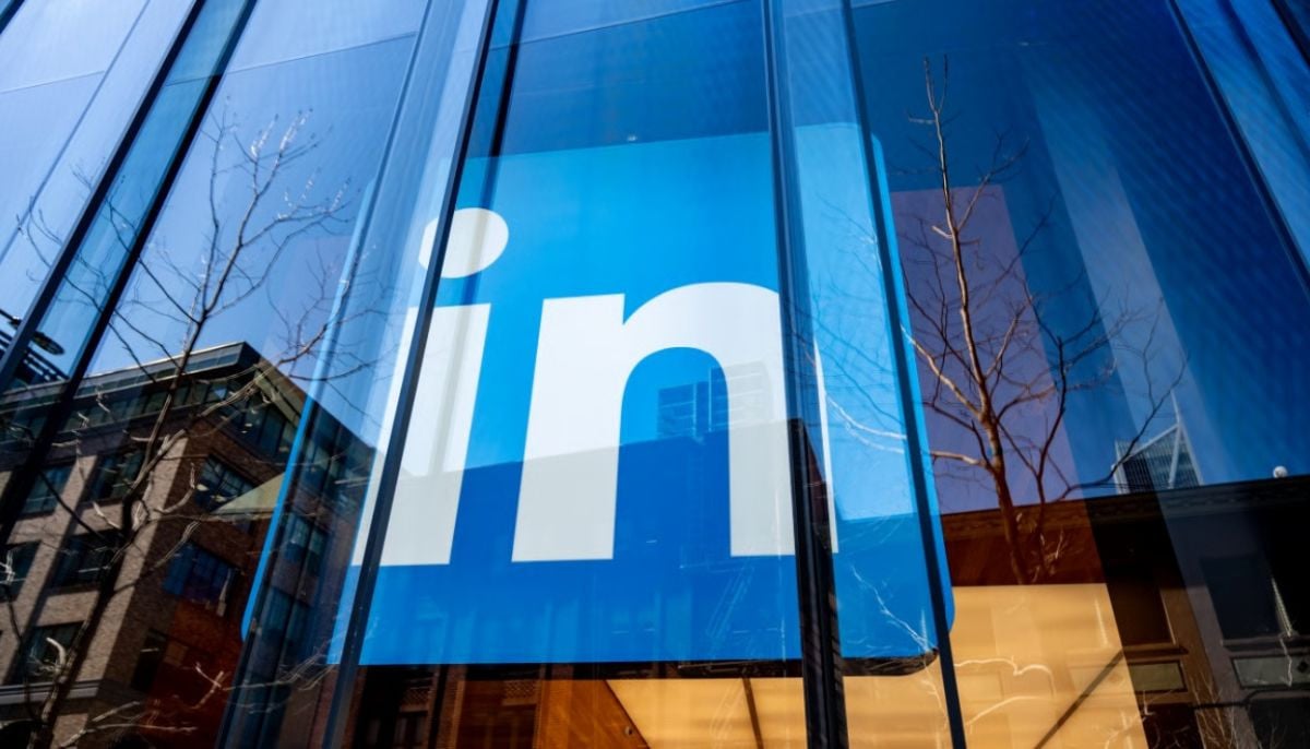 LinkedIn builds in-house marketing team to attract more business advertisers