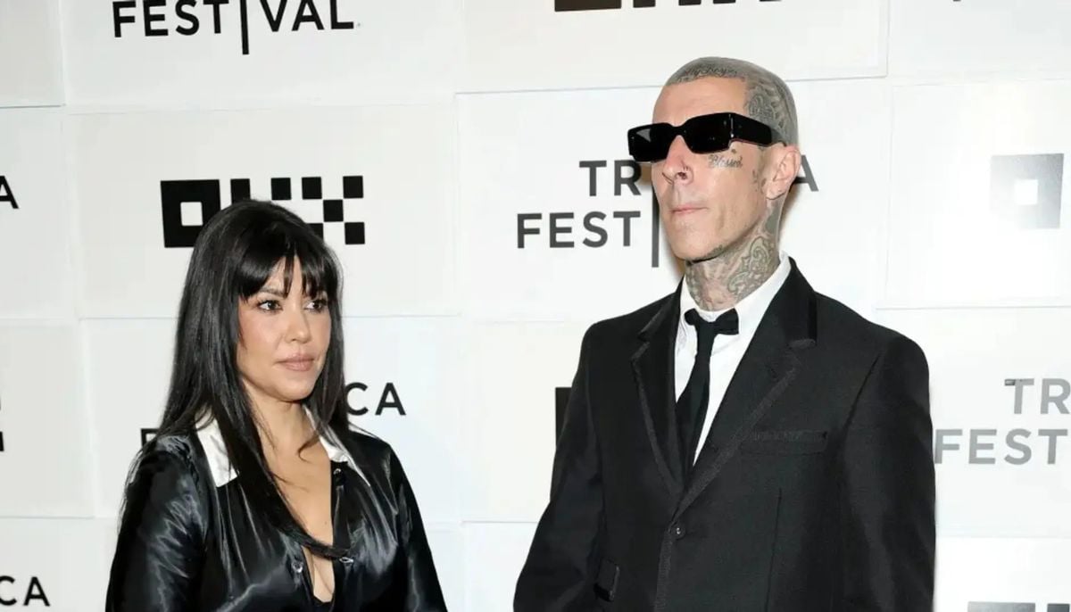 Kourtney Kardashian, Travis Barker make rare red carpet appearance