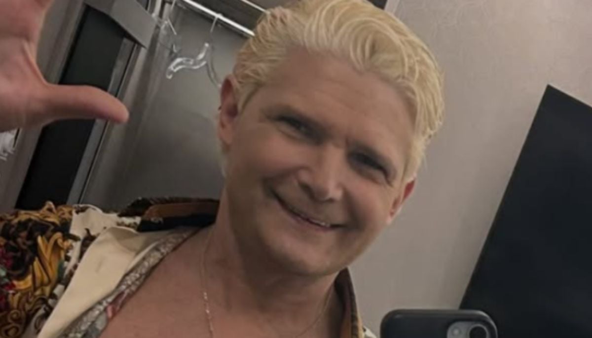 Corey Feldman taken to hospital from LAX after falling ill on Chicago flight