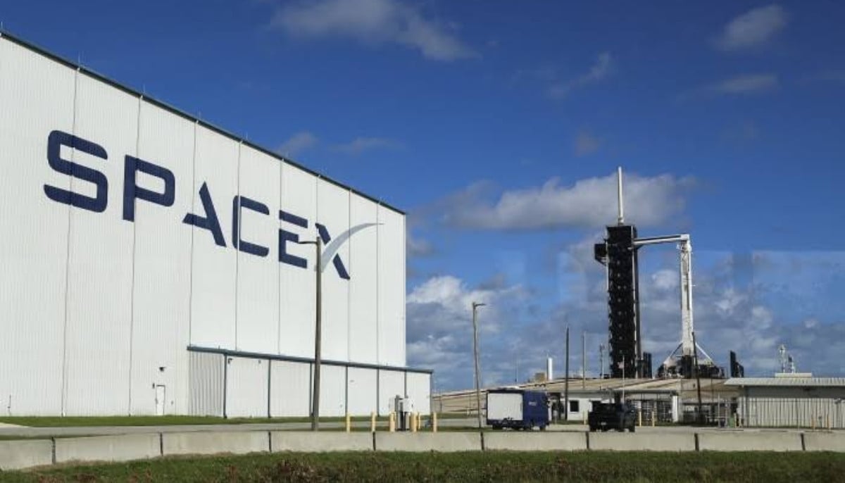 SpaceX nears $2.7 trillion valuation as stock rally tops 50%