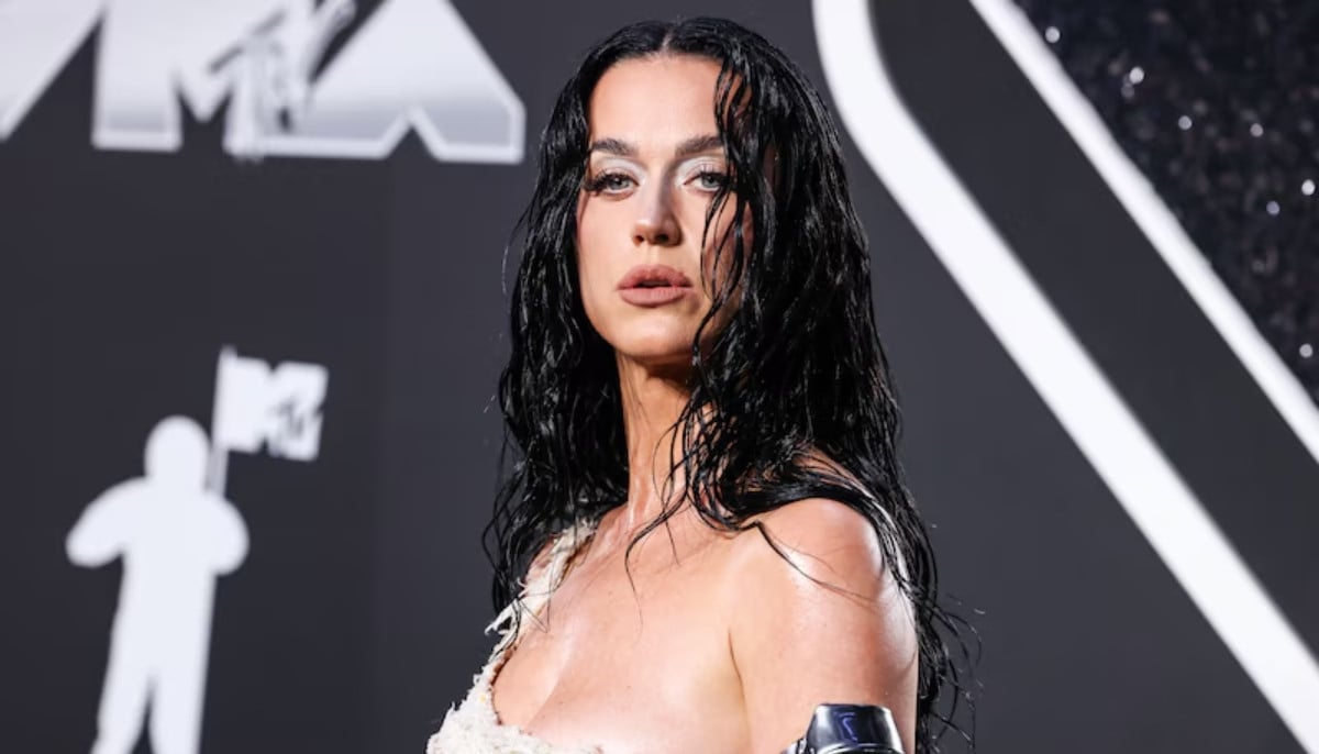 Katy Perry sends social media into frenzy with on-stage 'ex files' moment