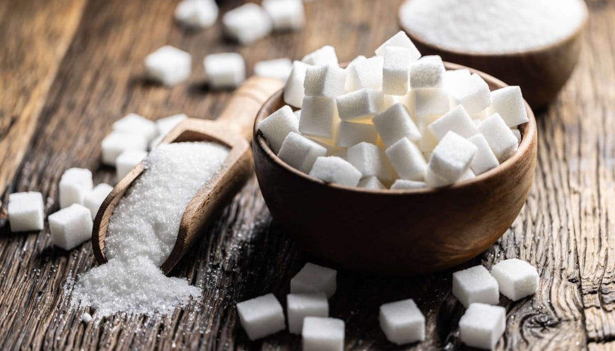 New study questions benefits of cutting out sugar entirely