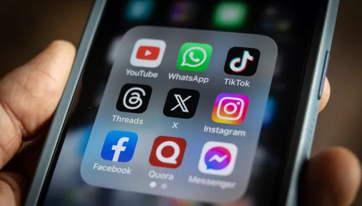 X recovers after global outage disrupts thousands of users