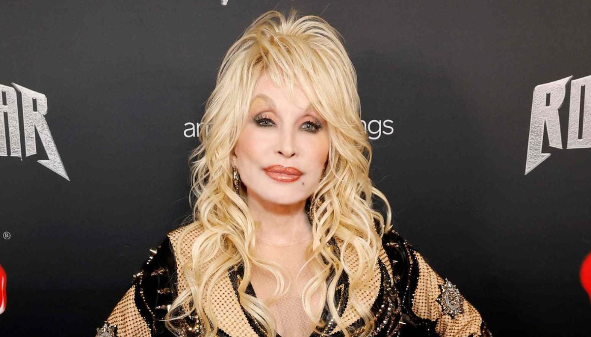 Singer Dolly Parton announces Broadway musical production debut
