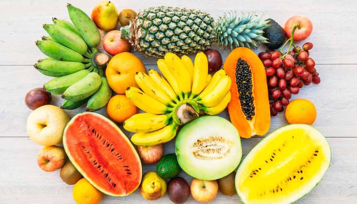 7 nutritious summer fruits to enjoy while they're in season