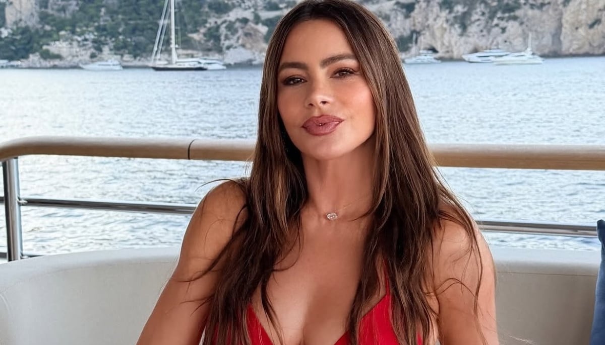 Sofía Vergara stuns in red bikini while celebrating 54th birthday on luxury yacht in Italy