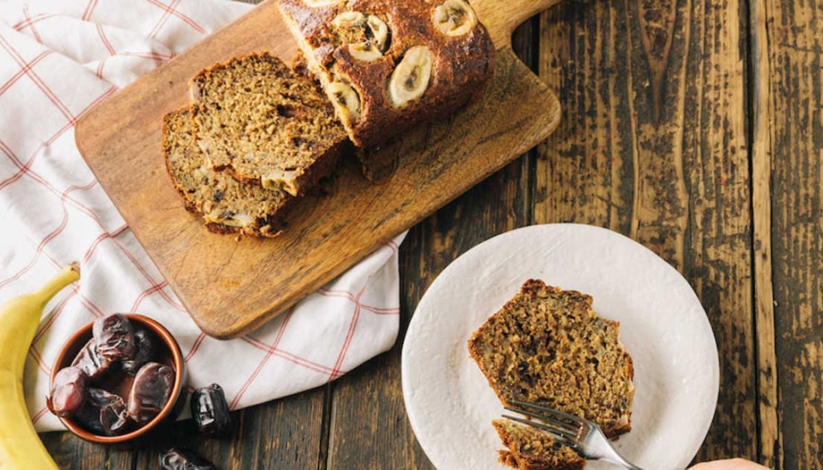 Gastroenterologist shares healthy high-fibre banana bread recipe