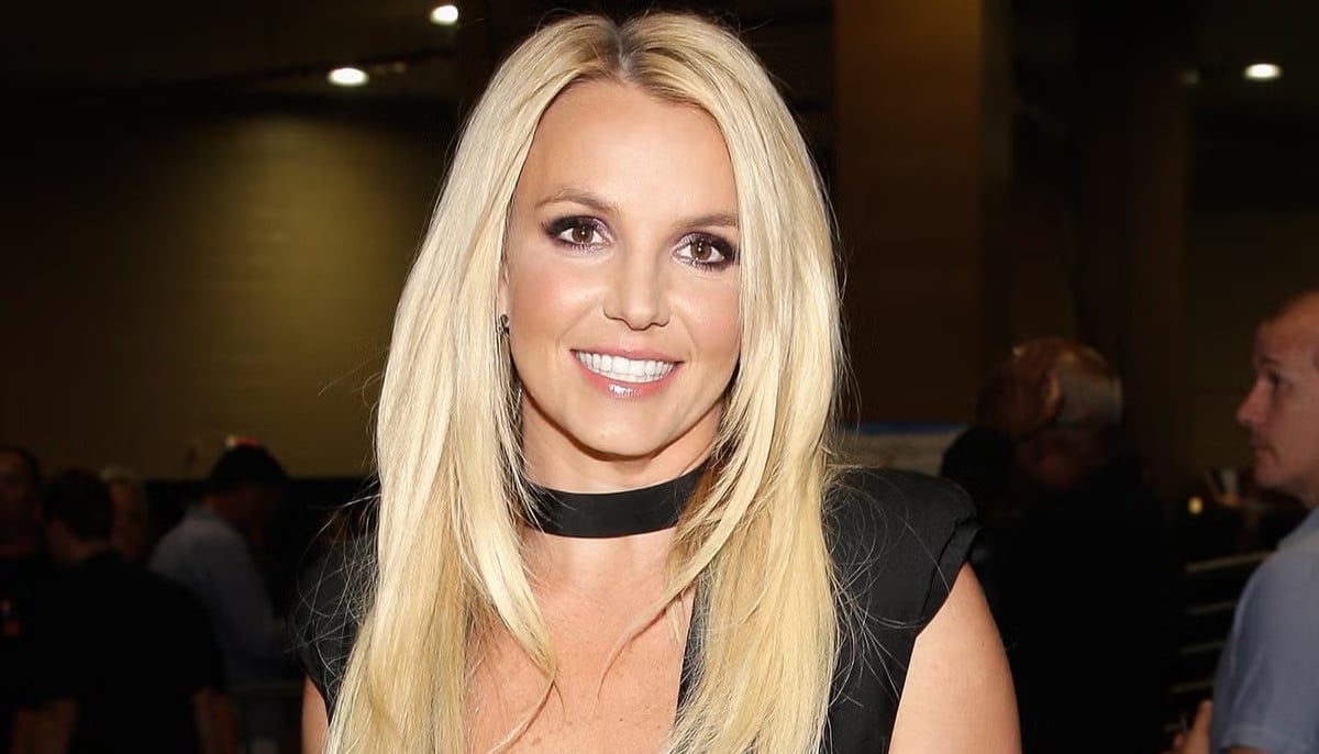 Britney Spears opens up about her love of fiction