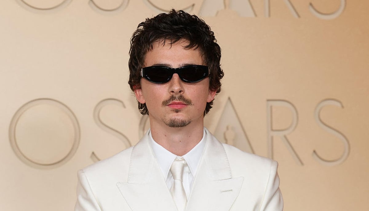 Timothée Chalamet admits he's 'starstruck' meeting Cowboys Cheerleaders