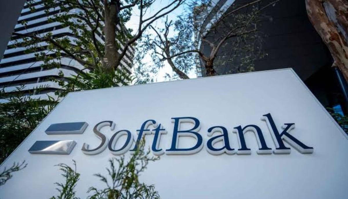 SoftBank tumbles 9% as Wall Street AI rout spreads to Asia