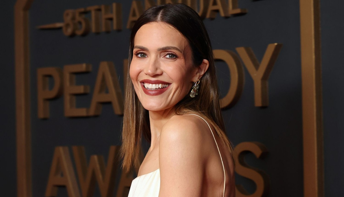 Mandy Moore shares honest look at body after 3 pregnancies