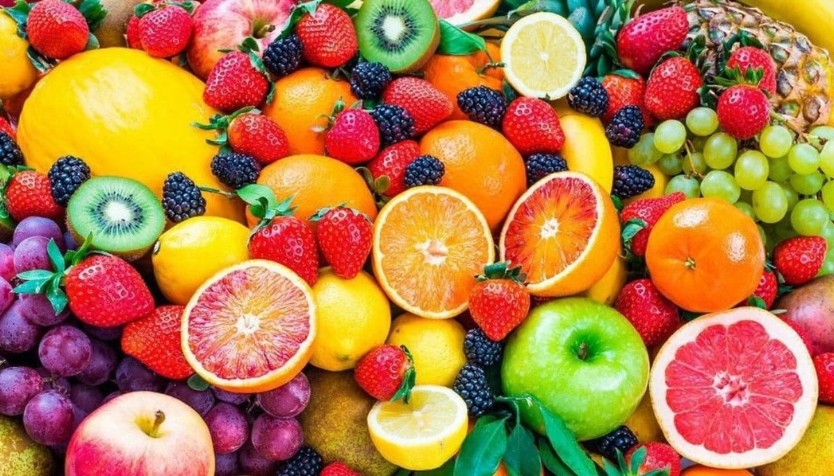 7 summer fruits to eat for hydration and better nutrition
