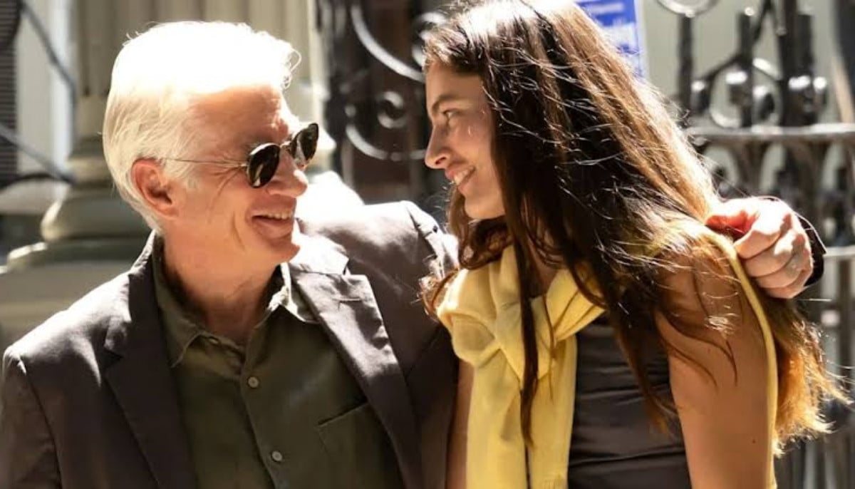 Richard Gere films romantic scenes with Diana Silvers for 'Asymmetry'