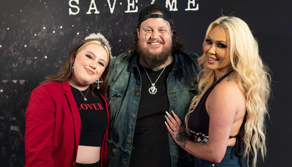 Jelly Roll’s daughter hints at shocking truth behind Bunnie Xo divorce
