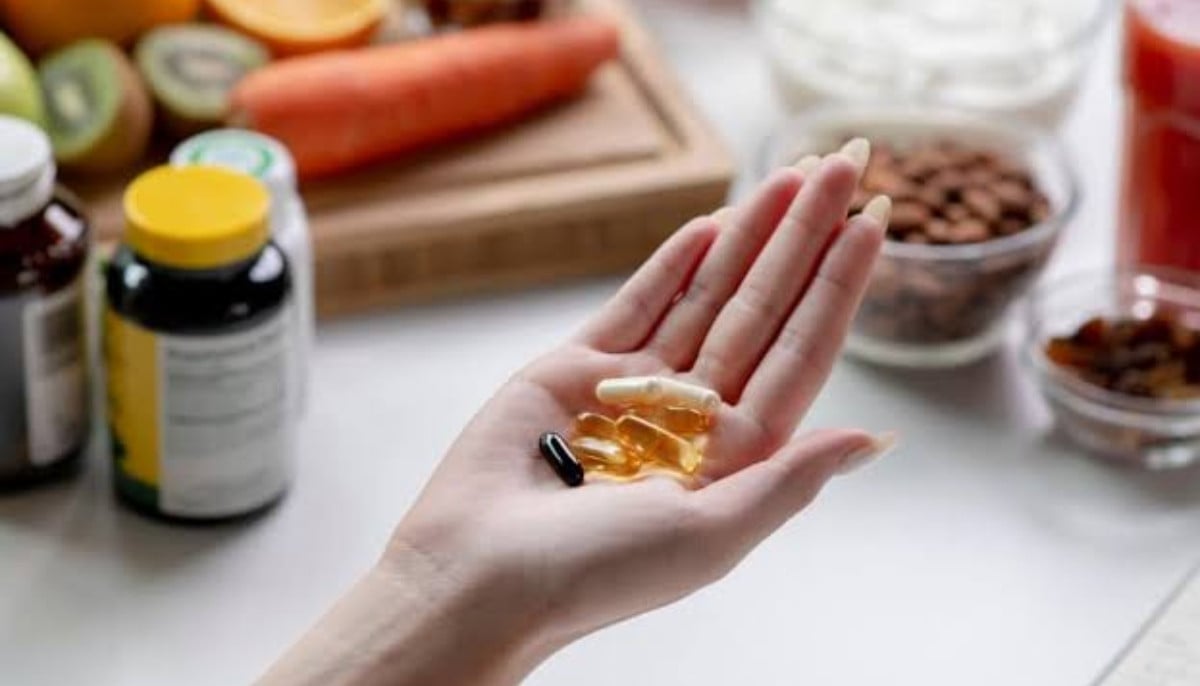 Should you take vitamin D daily? Here's what experts say