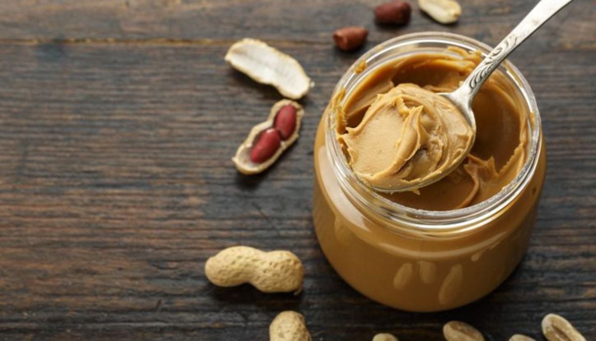 Physician outlines benefits of eating peanut butter before bed