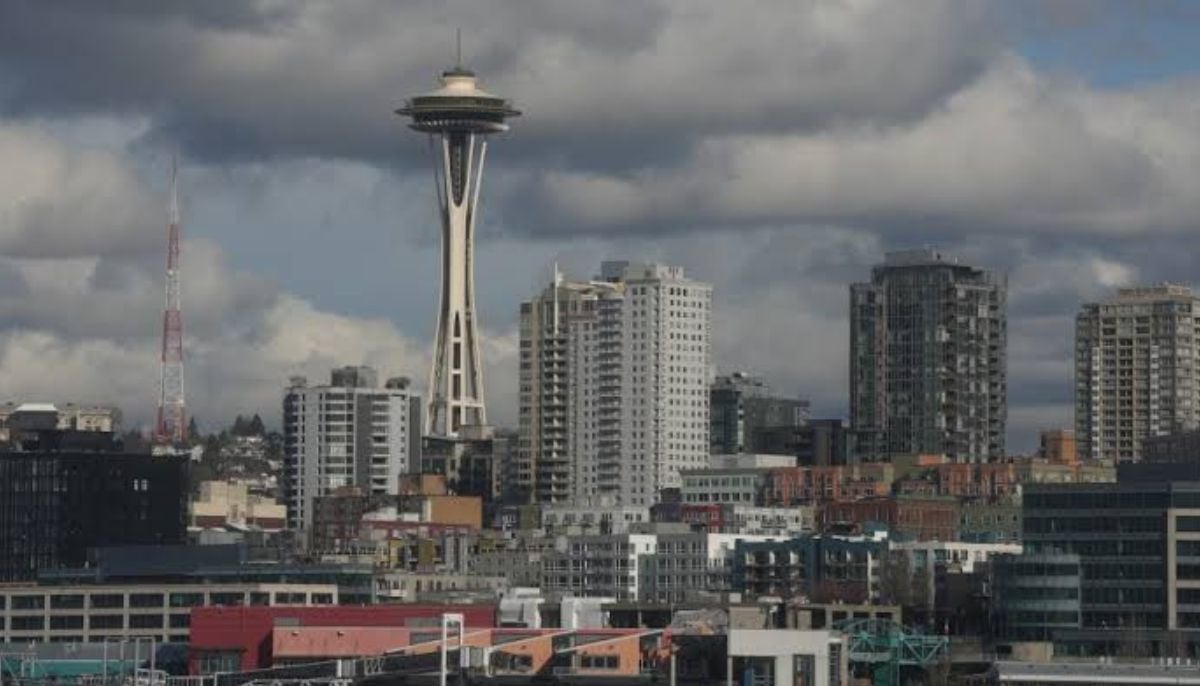 Seattle police investigate shooting near iconic Space Needle
