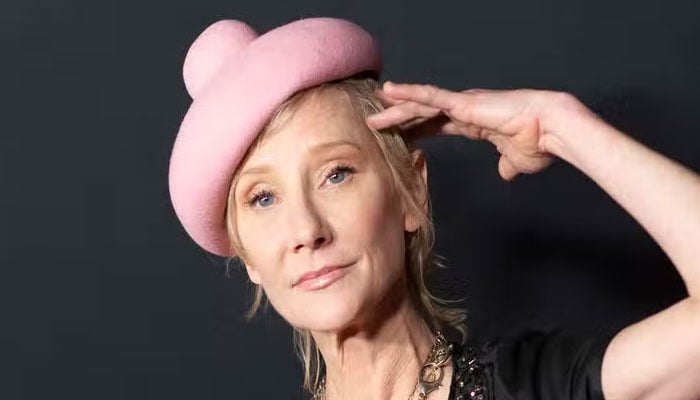 Anne Heche passes away at age 53