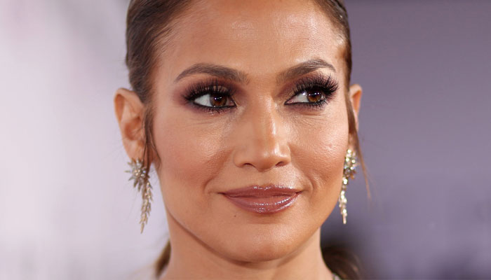 Jennifer Lopez turns heads in glamorous shoot ahead of Christmas