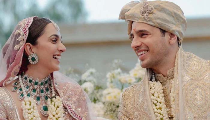 It’s official! Sidharth Malhotra, Kiara Advani are married: See pictures