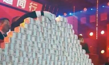 Chinese company gives millions in bonus to employees