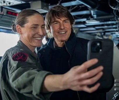 Tom Cruise visits to Navy aircraft for special screening of his Oscar-nominated film Top Gun: Maverick