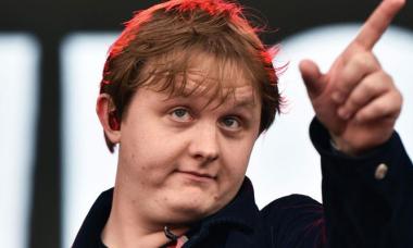 Lewis Capaldi addresses Tourette syndrome