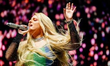 Meghan Trainor makes amends with teachers after backlash