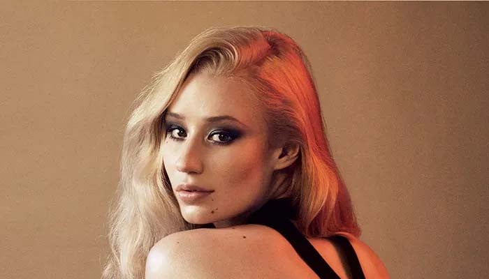 Iggy Azalea's steamy Only Fans content elicits hype