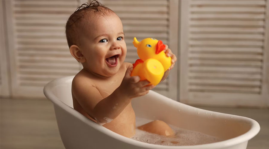 Parenting guide How often to bathe a newborn Gossip Herald