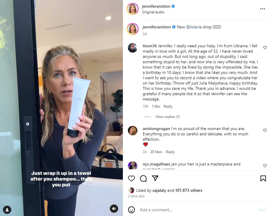 Jennifer Aniston breaks the internet as she debuts ‘gorgeous’ natural gray hair