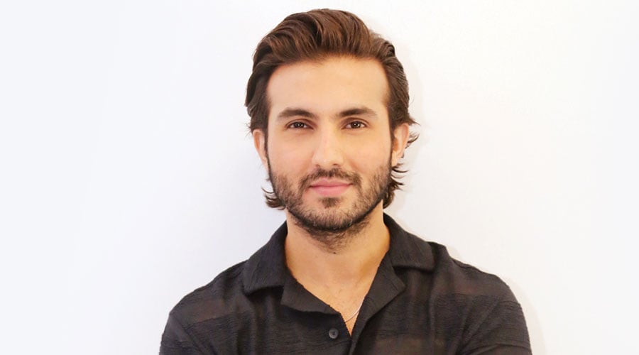Interview: Syra Yousuf, Shehroz Sabzwari on presenting magical chemistry on screen in Babylicious