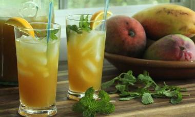 Mint & Mango Iced Green Tea recipe