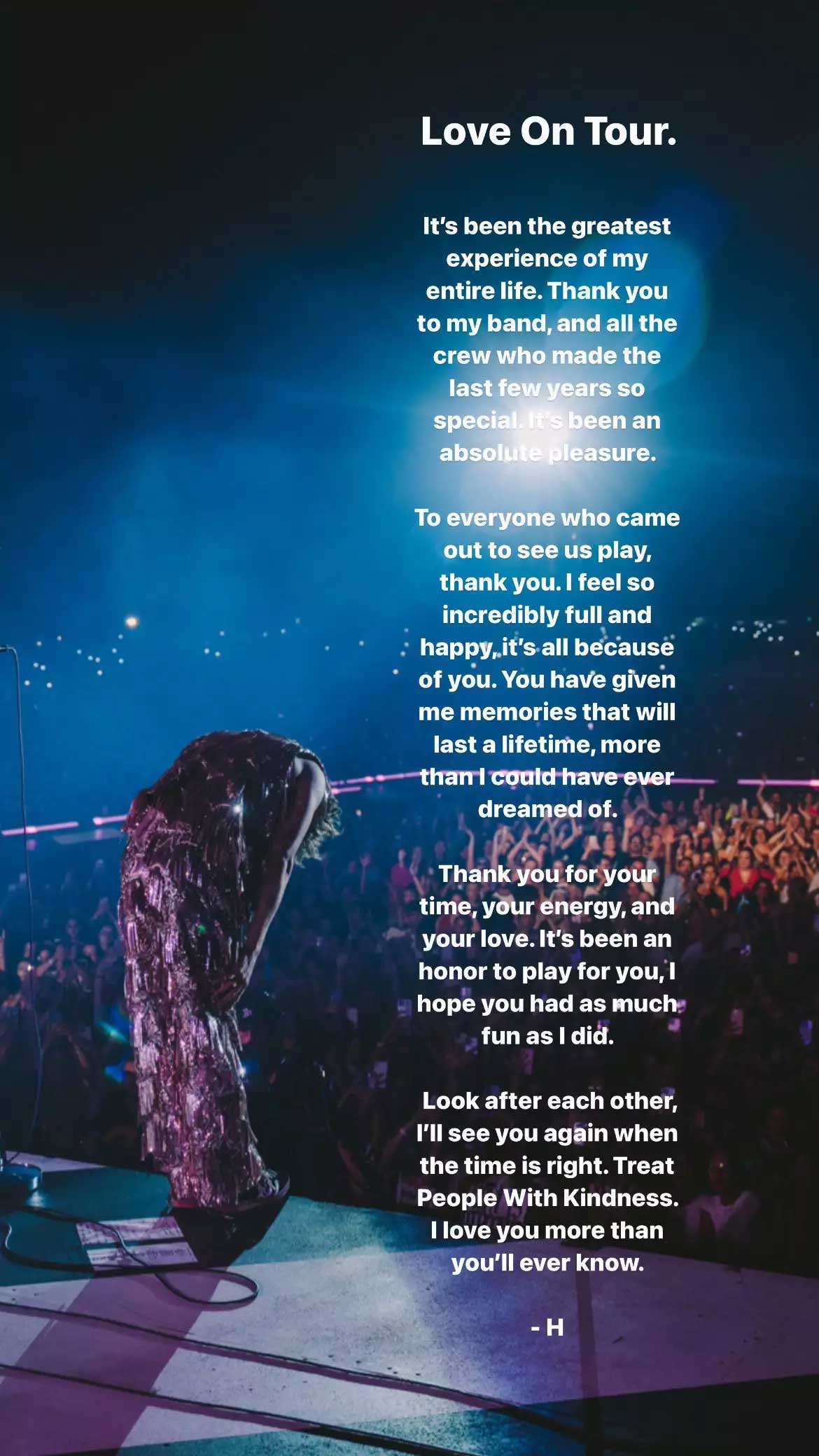 Harry Styles bows down before fans as he concludes ‘Love on Tour’ 2-year run