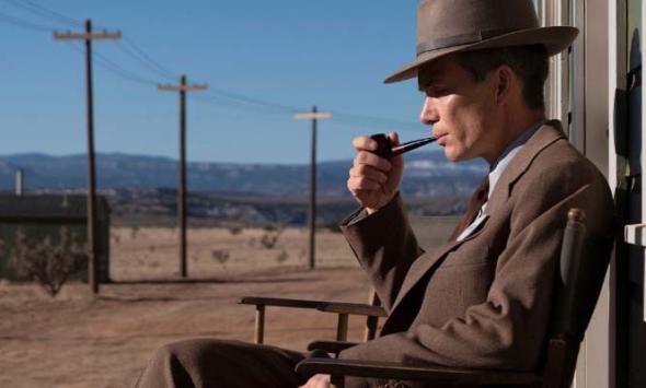 ‘Oppenheimer’ star Cillian Murphy admits not being ‘the right physical specimen for Batman’