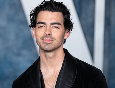 Famous Leo celebrities: stellar lineup born in August