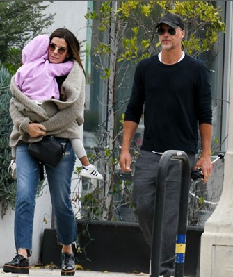 Sandra Bullock mourns the loss of longtime partner Bryan Randall to ALS