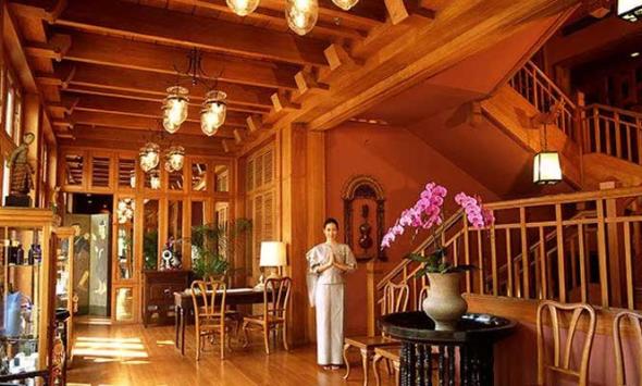 Inside the luxurious spa at Hotel Mandarin Oriental 