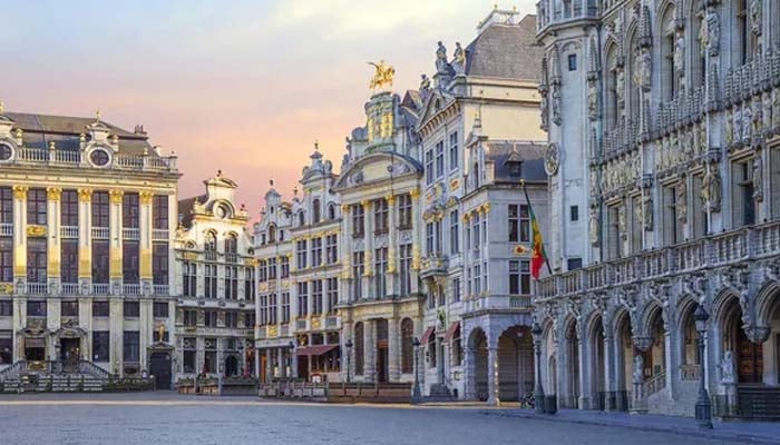 Inside the magnificent Juliana Hotel in Brussels